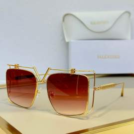 Picture of Valentino Sunglasses _SKUfw68372623fw